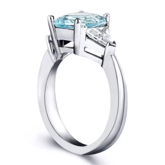 Italo Jewelry - Italo Aquamarine Engagement Ring Emerald Cut Engagement Ring NWT Size 10